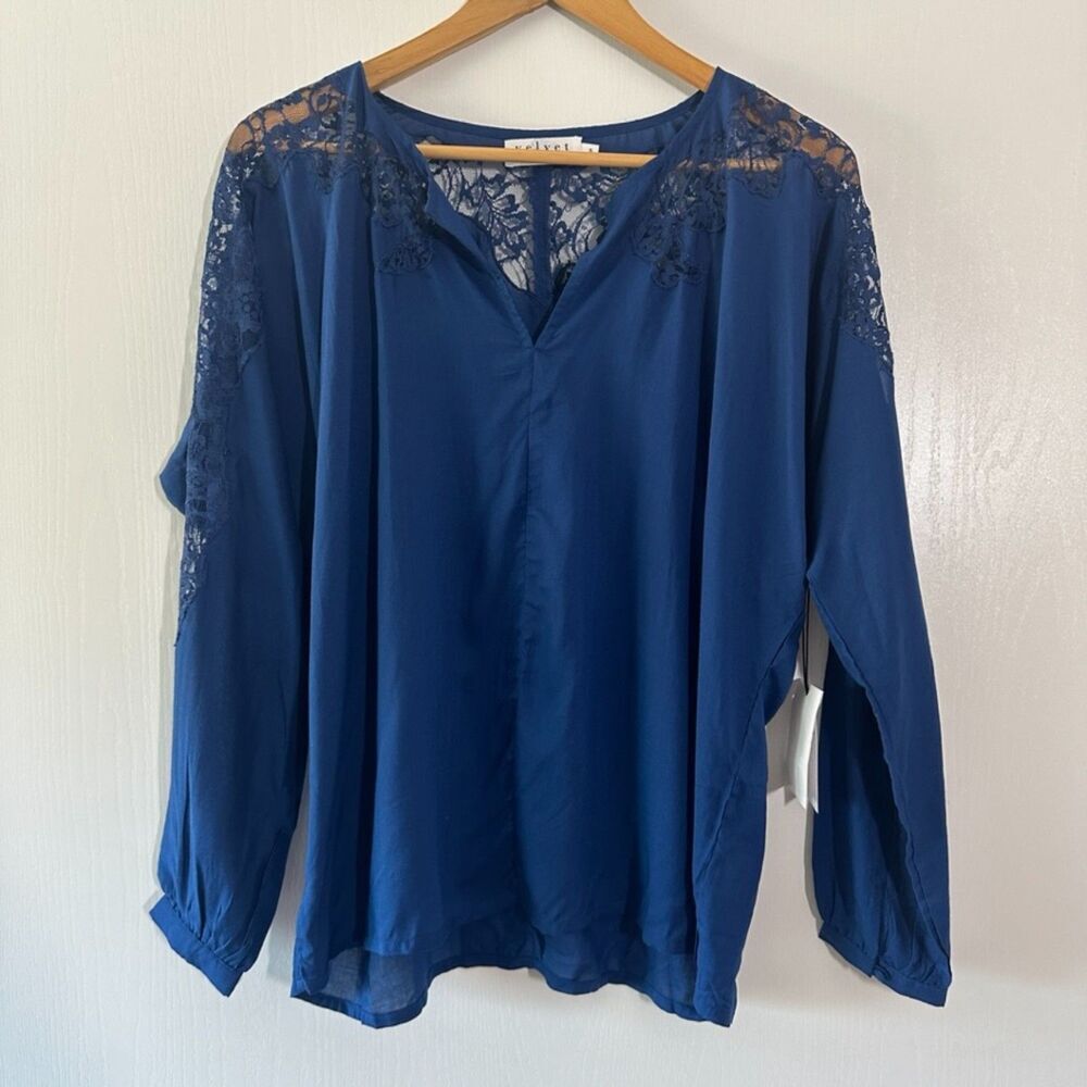 Velvet by‎ Graham & Spencer Womens Blue Lace Long Sleeves Blouse Size Small NWT